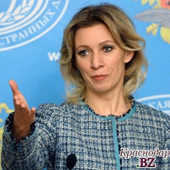М. Захарова станцевала Калинку на встрече с журналистами