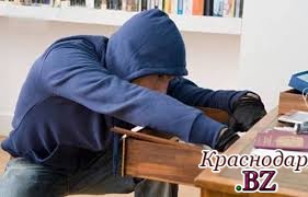 Краснодарский вор обогатился почти на полмиллиона рублей