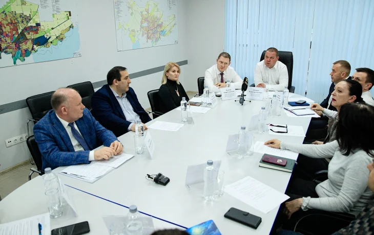 Обновление общественного транспорта в Краснодаре обсудили на совещании Обновление общественного транспорта в Краснодаре обсудили на совещании