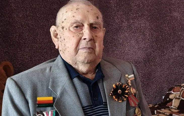 102-летие ветерана ВОВ: Алексей Щукин из Краснодара получил поздравления от Евгения Наумова