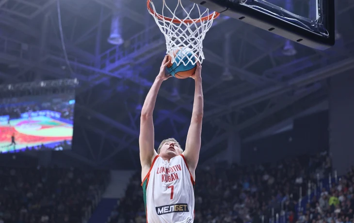 «Локомотив-Кубань» обыграл «Зенит» в Санкт-Петербурге и прервал jego серию побед «Локомотив-Кубань» обыграл «Зенит» в Санкт-Петербурге и прервал jego серию побед