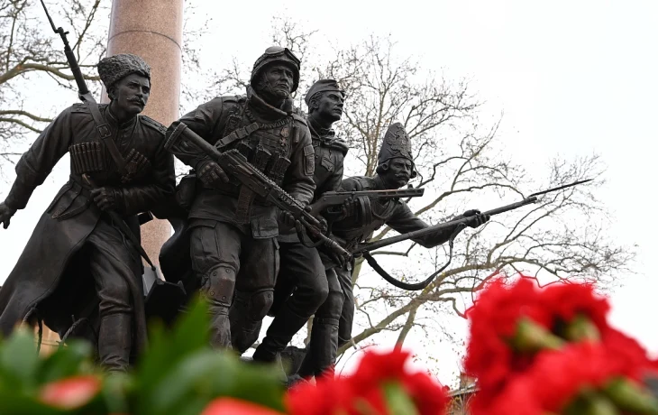 В Краснодаре открыли мемориальный комплекс «Воинам Отечества – Героям России» В Краснодаре открыли мемориальный комплекс «Воинам Отечества – Героям России»