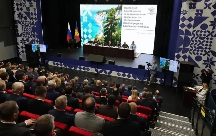Турпоток в Краснодар вырос на 40% за первые четыре месяца года Турпоток в Краснодар вырос на 40% за первые четыре месяца года