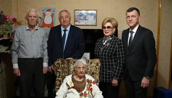 Анна Погорелова отметила 101-летие: ветеран ВОВ получила поздравления от руководства Краснодара