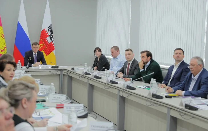 Более 2300 вопросов поступило на «Прямую линию» губернатора Кубани Более 2300 вопросов поступило на «Прямую линию» губернатора Кубани