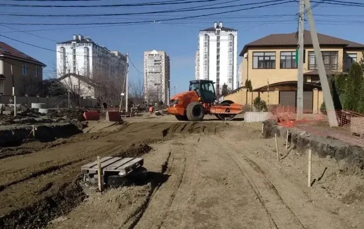 Реконструкция улицы Константина Образцова в Краснодаре завершится к лету