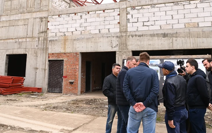 Глава Краснодара посетил стройку ФОКа на ул. Домбайской