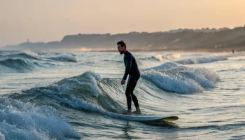 Масштабная спасательная операция в Анапе: мужчина на сап-доске пробыл в море почти 18 часов