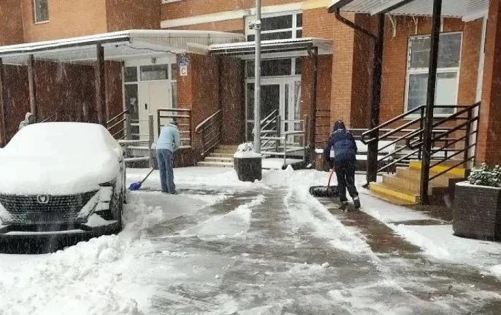 Краснодар: Проверка уборки снега во дворах Краснодар: Проверка уборки снега во дворах