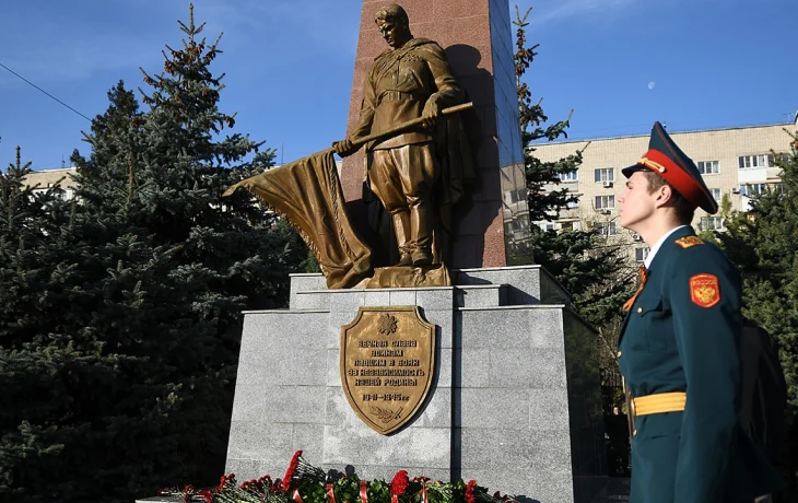 Краснодар чтит память Неизвестного Солдата 3 декабря