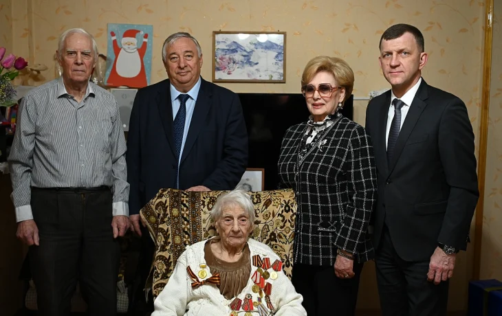 Анна Погорелова отметила 101-летие: ветеран ВОВ получила поздравления от руководства Краснодара Анна Погорелова отметила 101-летие: ветеран ВОВ получила поздравления от руководства Краснодара