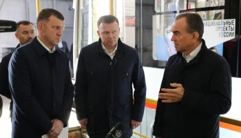 Кондратьев и Наумов обсудили обновление транспорта Краснодара