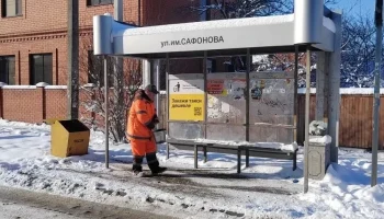 Краснодар: Коммунальные службы борются со снегом и гололедом