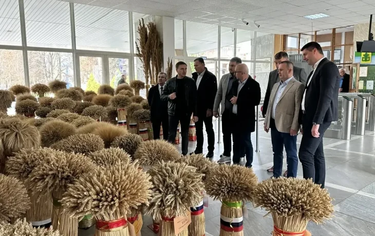 Делегация из Восточного Сараева ознакомилась с работой кубанского центра зерна