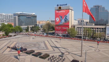 В Краснодаре отметили 81-ю годовщину Победы торжественным прохождением войск по Главной городской площади