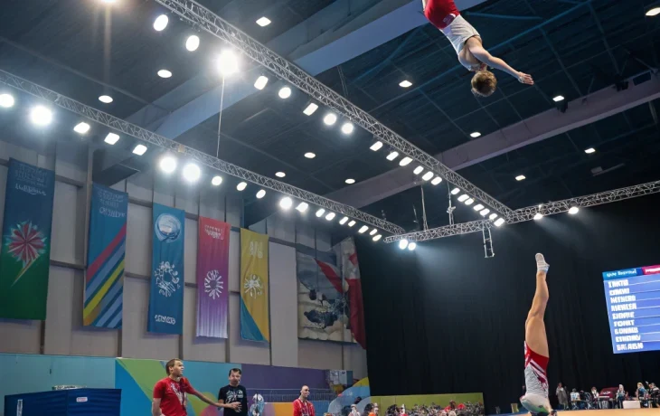 В Барнауле успешно прошло первенство Алтайского края по воздушной гимнастике