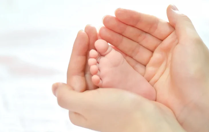 В Краснодаре 19 новорожденных встретили Новый 2026 год