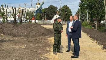 В Краснодаре благоустроят зелёную зону на пересечении улиц Дзержинского и Гастелло