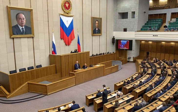 MAX заменит WhatsApp в России: завершено замещение иностранного мессенджера