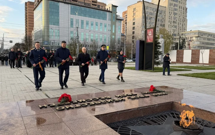 Краснодар отдал дань памяти Героям Отечества Краснодар отдал дань памяти Героям Отечества