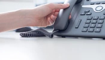 Горячие линии поддержки участников СВО в Краснодаре и ярмарка вакансий