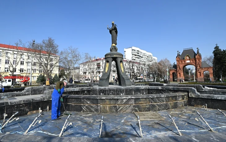 В Краснодаре начинают подготовку 11 городских фонтанов к сезону