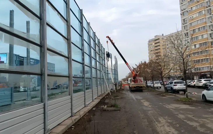 В Краснодаре устанавливают шумозащитные экраны на Западном Обходе В Краснодаре устанавливают шумозащитные экраны на Западном Обходе