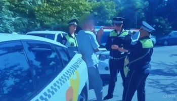 Таксист в Сочи пытался скрыться от ДПС, спровоцировав погоню