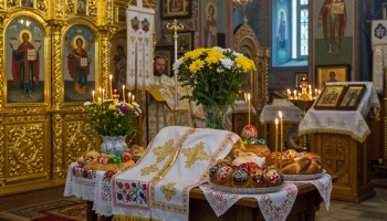 Митрополит Василий поздравил верующих Кубани с Пасхой и пожелал мужества, веры и надежды
