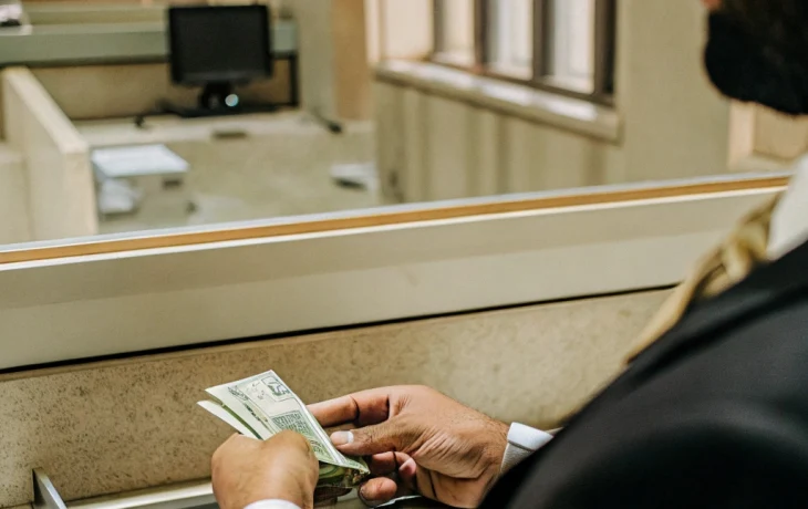 Мошенница из Курганинска присвоила 2,2 млн рублей, обещая фальшивую продажу жилья