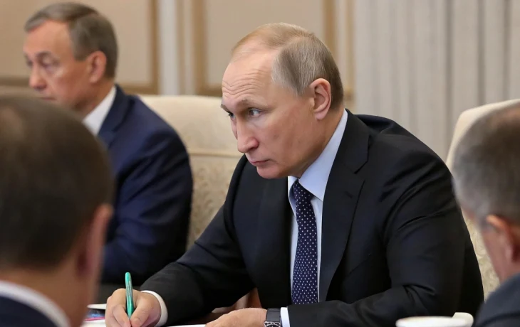 Путин посетил Курскую область после освобождения, обсудил помощь волонтерам и поддержку пострадавших Путин посетил Курскую область после освобождения, обсудил помощь волонтерам и поддержку пострадавших