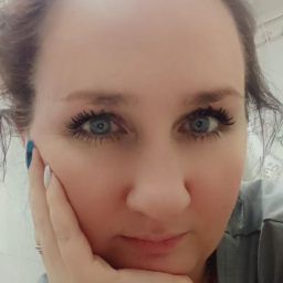 Алёна Зынова