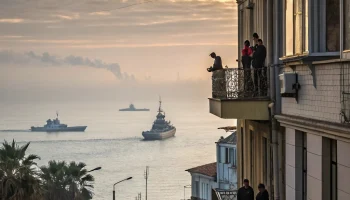 Появились кадры со звуками сирен из-за объявленной в Сочи опасности воздушной атаки