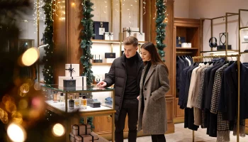 Краснодарцы стали умнее покупать на новогодних распродажах