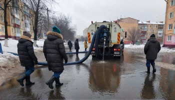 Оттепель затопила улицы Краснодара &mdash; началась откачка воды