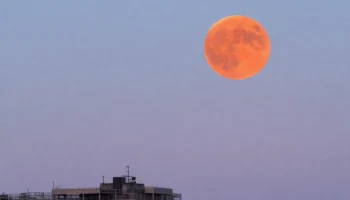 Звездный календарь Кубани на 2026: Грандиозное шоу Луны и огненные дожди метеоров