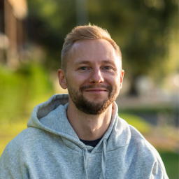 Владислав Бутусов