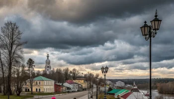 Облачная и прохладная погода установилась сегодня в Павловской