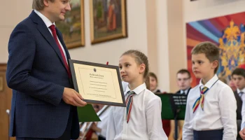 Педагогу Брюховецкой школы искусств присвоено почетное звание