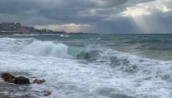 очи и Сириус готовятся к четырехбалльному шторму 13 февраля