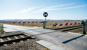 Грузовой поезд сбил мужчину на инвалидной коляске в Белореченском районе