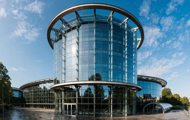 Абрамович подал иск в ЕСПЧ против властей Британии