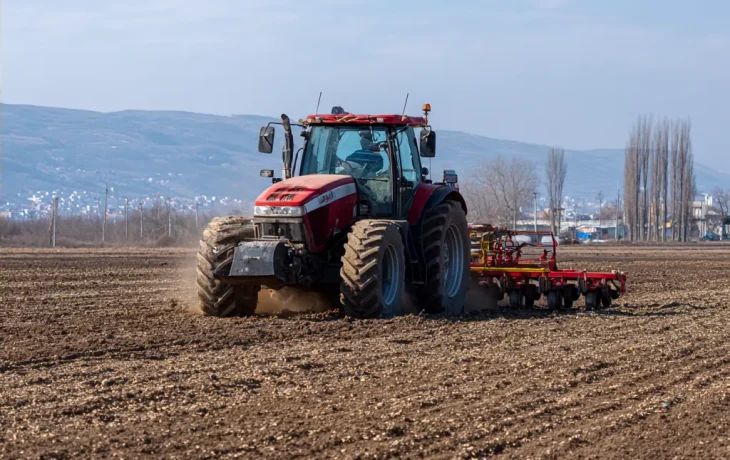 Спрос на сельхозтехнику резко растет перед посевной