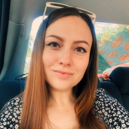 Аделя Тихова